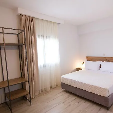 Casa Luxury Suites 2*