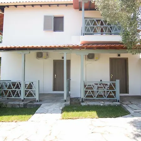 Casa Luxury Suites 2*